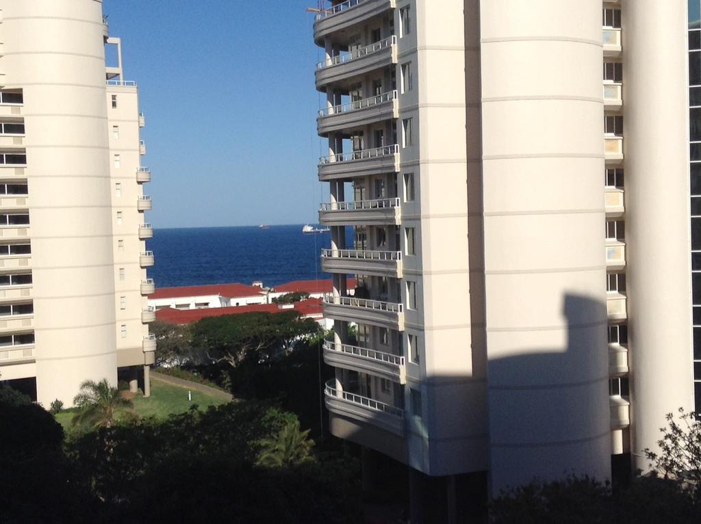 304 Lighthouse Mall Umhlanga Rocks Esterno foto