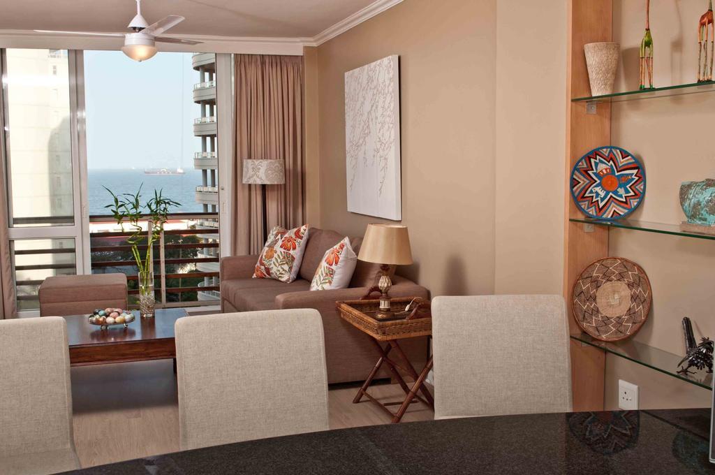 304 Lighthouse Mall Umhlanga Rocks Camera foto